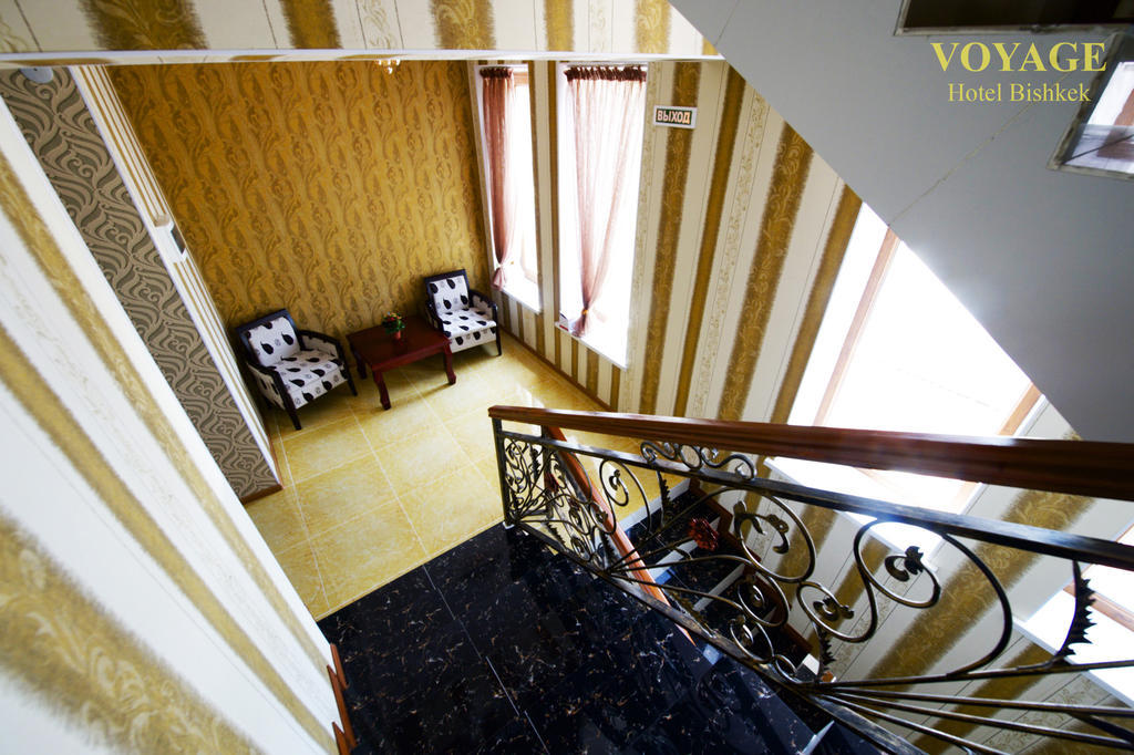 Voyage Hotel Bishkek Exterior foto