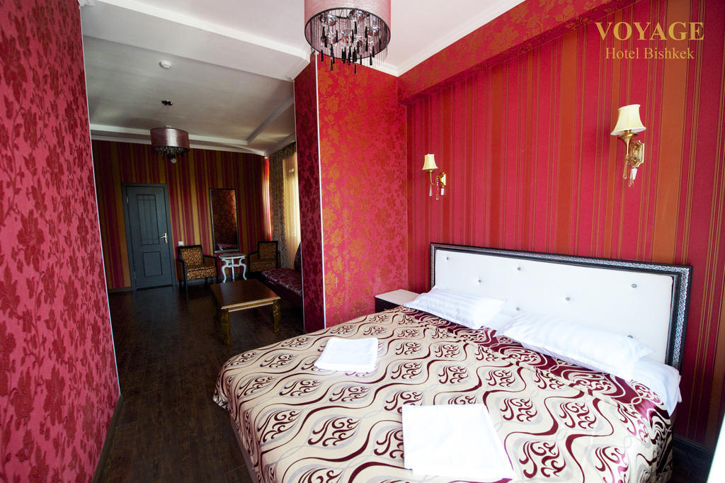 Voyage Hotel Bishkek Quarto foto