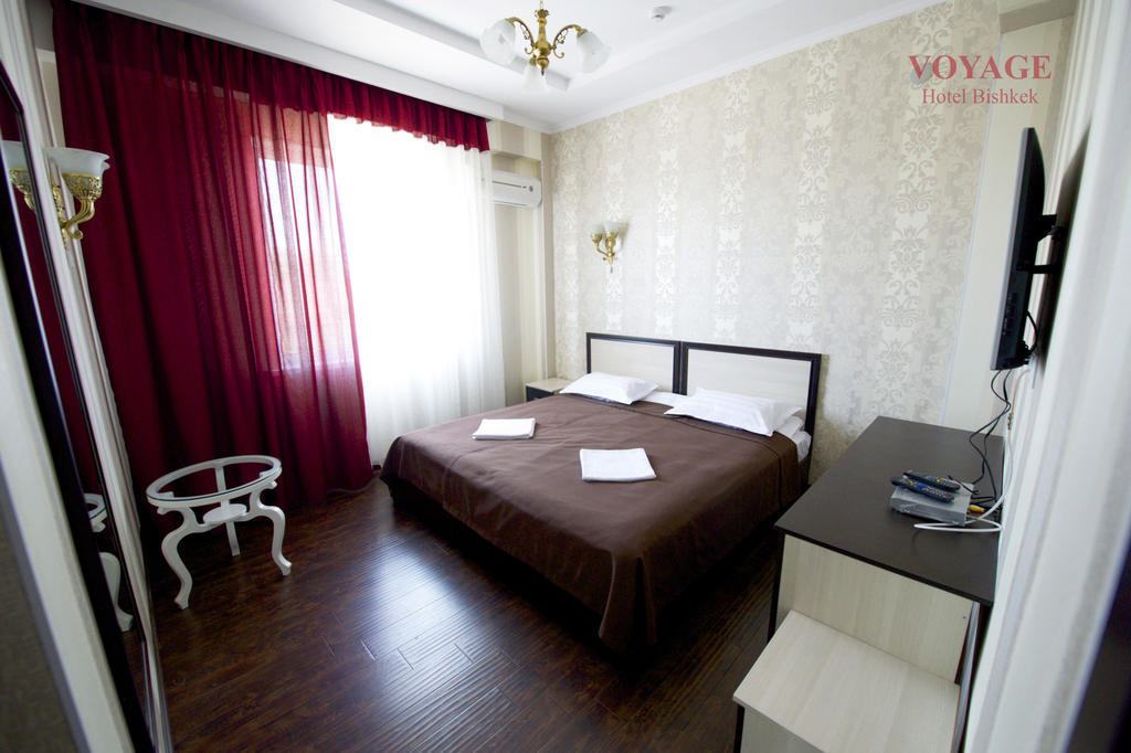 Voyage Hotel Bishkek Quarto foto